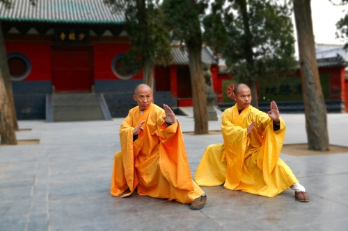 Blurring the background